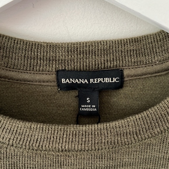 Banana Republic Double Knit Crew Long Sleeve Shirt Size Small in Olive Night - Picture 3 of 5